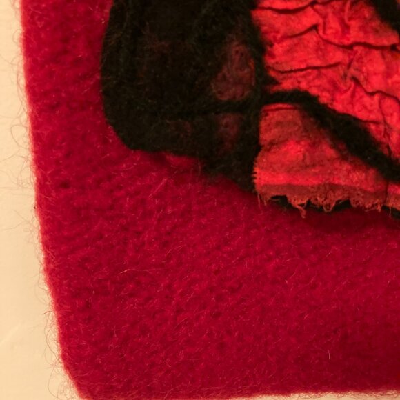 Artisan floral wool purse - Picture 11 of 13